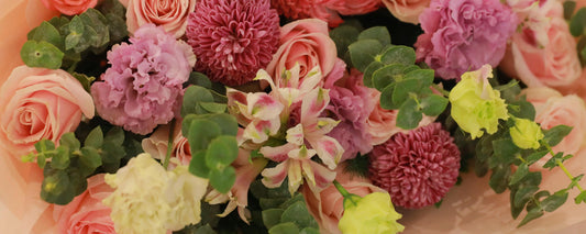 The Effortless Fall Centerpiece: Create Instant Elegance with the Pink Moment Bouquet