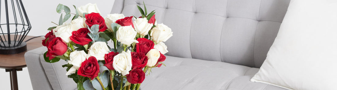 How to Elevate Your Holiday Decor with a Seasonal Rose Bouquet