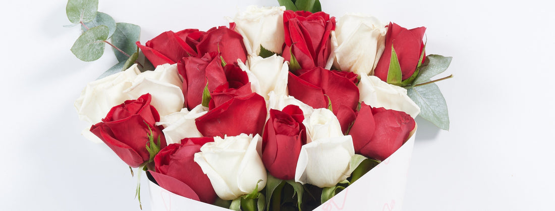 A Christmas Bouquet That Makes Hosting Feel Effortless