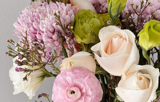 Sending Flowers Is the Perfect Gesture for Long-Distance Relationships