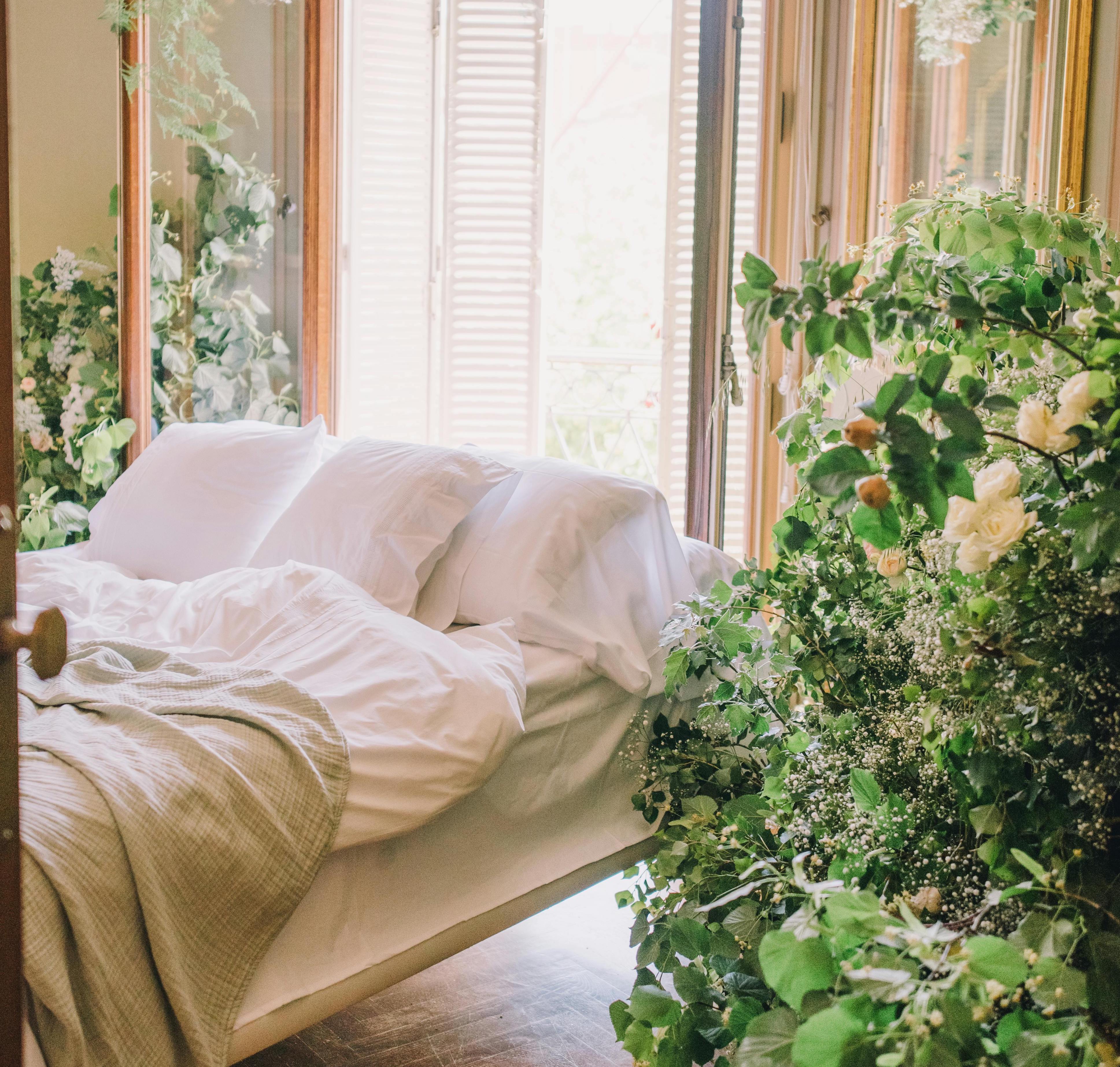 Transform Your Space: Bedroom Makeover Tips – Aquarossa Farms