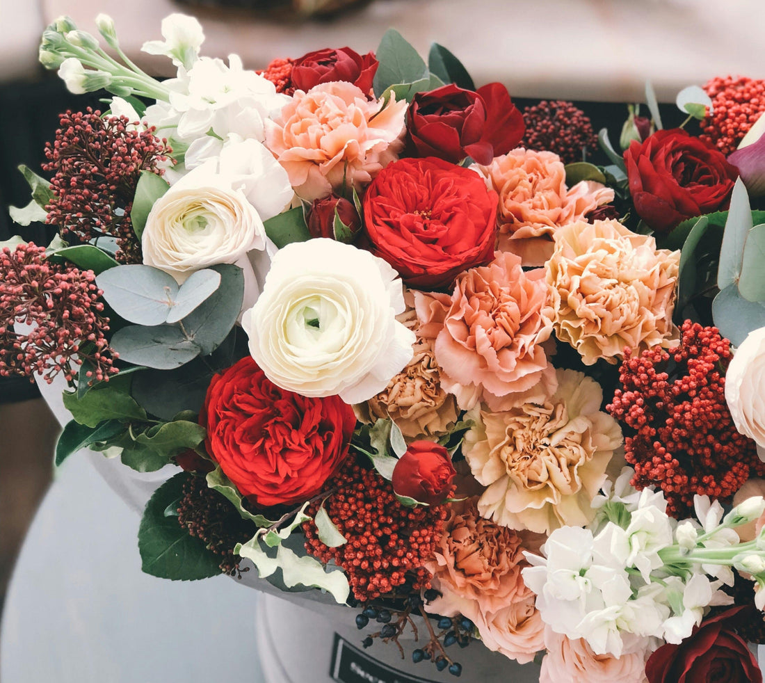 Sending Flowers Online for Father’s Day: A Thoughtful, Easy Gift