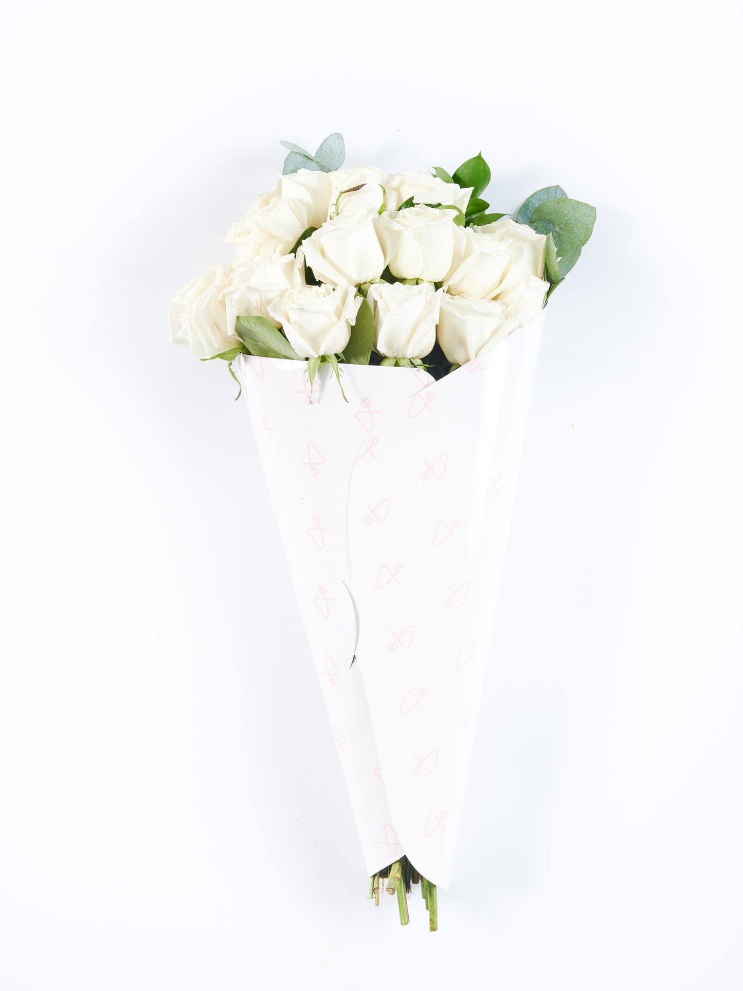 Bouquet of white roses